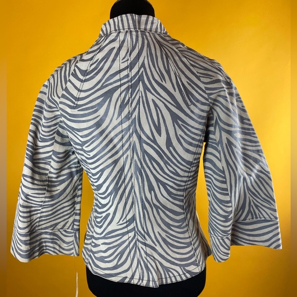 NWT L.A.L. Grey & Cream Suede Jacket - Picture 3 of 4